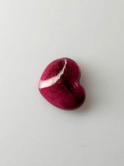 Luonnon safiiri 1,5ct väri käsitelty
