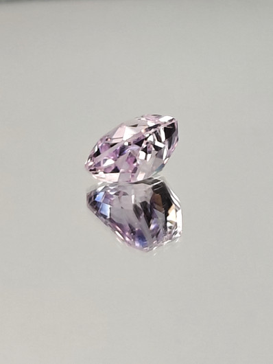 kunziitti 3,68ct 