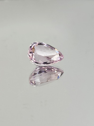 kunziitti 4,39ct 