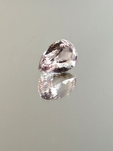 kunziitti 10ct 
