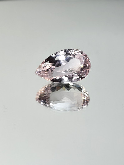 kunziitti 10ct 