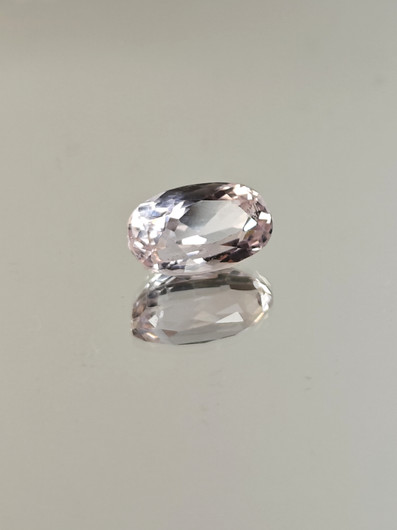 kunziitti 5,72ct 