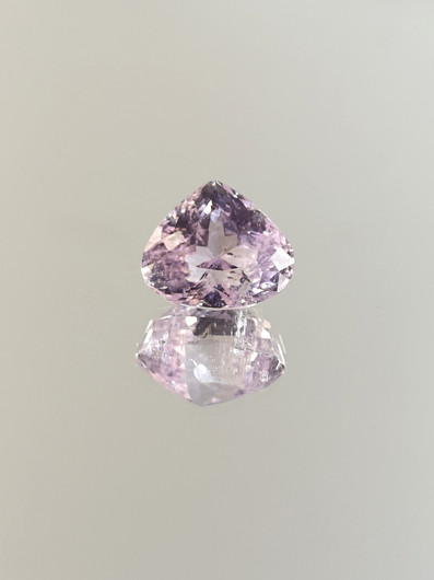 kunzite 5,66ct 