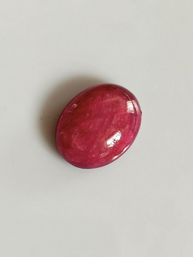 Luonnon safiiri 18,82ct väri käsitelty