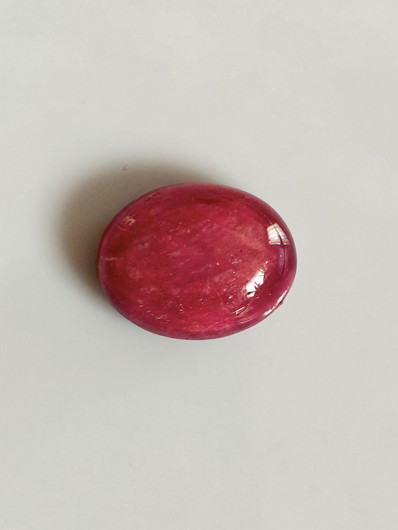 Luonnon safiiri 18,82ct väri käsitelty
