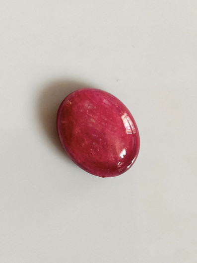 Luonnon safiiri 18,82ct väri käsitelty