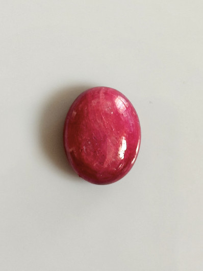 Luonnon safiiri 18,82ct väri käsitelty