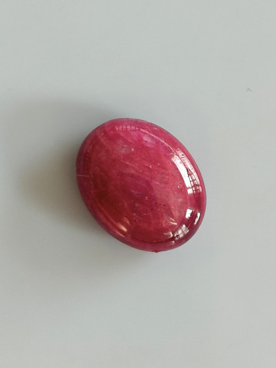 Luonnon safiiri 18,82ct väri käsitelty