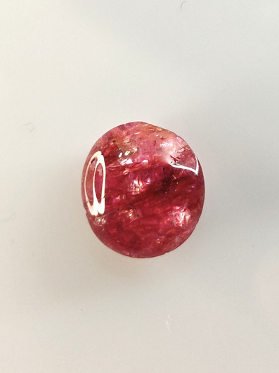Luonnon safiiri 13,08ct väri käsitelty