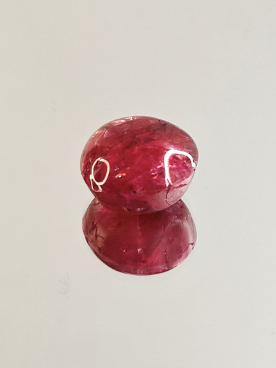 Luonnon safiiri 13,08ct väri käsitelty
