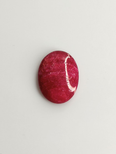 Luonnon safiiri 9,74ct väri käsitelty