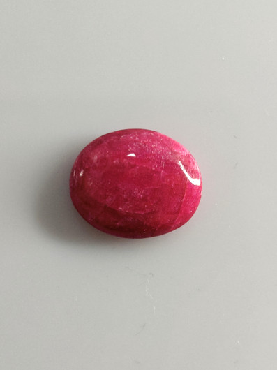 Luonnon safiiri 9,57ct väri käsitelty