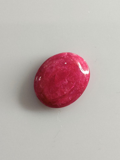 Luonnon safiiri 9,57ct väri käsitelty