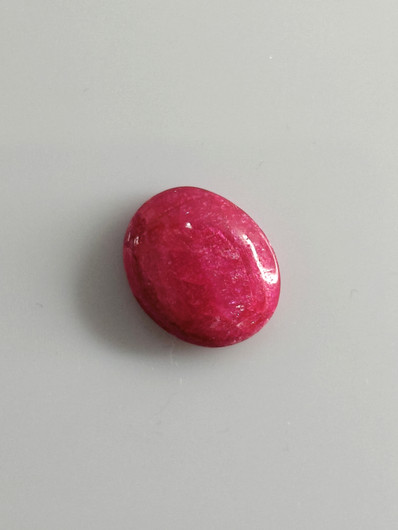 Luonnon safiiri 9,57ct väri käsitelty