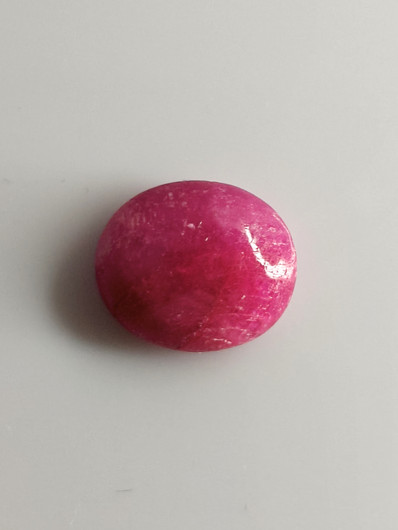 Luonnon safiiri 12,27ct väri käsitelty