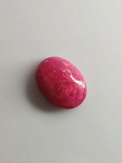 Luonnon safiiri 19,82ct väri käsitelty