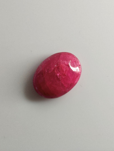 Luonnon safiiri 19,82ct väri käsitelty