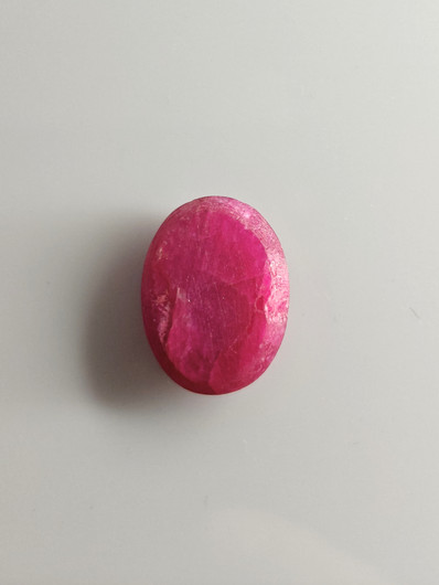 Luonnon safiiri 19,82ct väri käsitelty