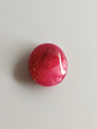 Luonnon safiiri 10,56ct väri käsitelty