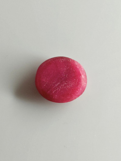 Luonnon safiiri 10,56ct väri käsitelty