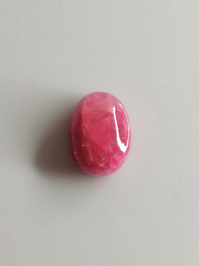Luonnon safiiri 7,70ct väri käsitelty