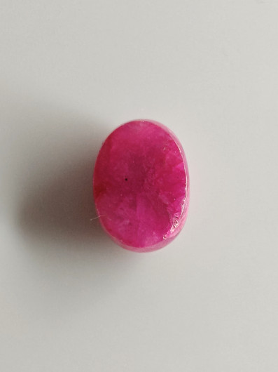 Luonnon safiiri 7,70ct väri käsitelty