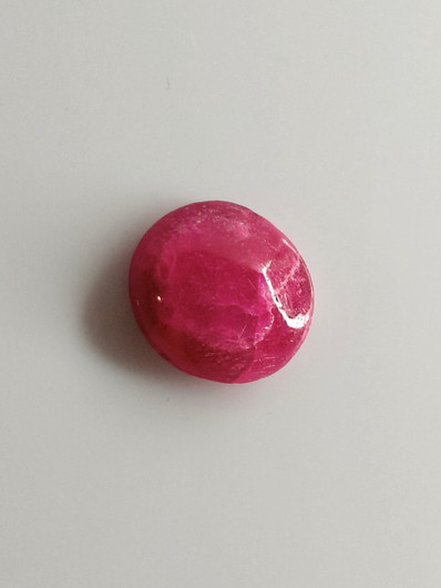 Luonnon safiiri 9,31ct väri käsitelty