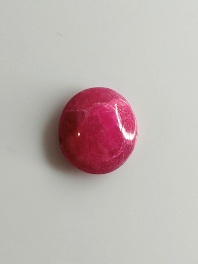 Luonnon safiiri 9,31ct väri käsitelty