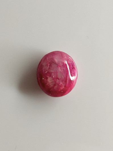 Luonnon safiiri 7,18ct väri käsitelty