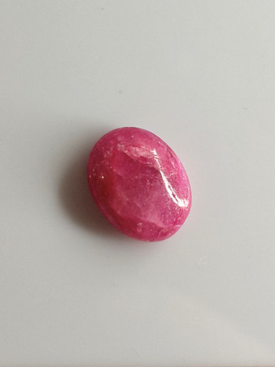 Luonnon safiiri 9,54ct väri käsitelty