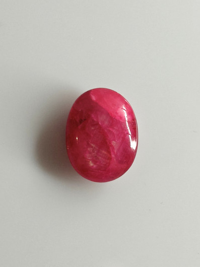 Luonnon safiiri 8,25ct väri käsitelty