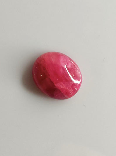 Luonnon safiiri 6,19ct väri käsitelty