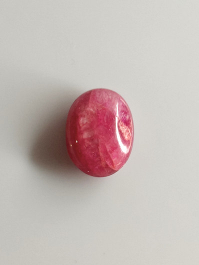 Luonnon safiiri 7,82ct väri käsitelty