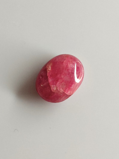 Luonnon safiiri 7,82ct väri käsitelty