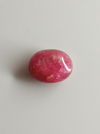 Luonnon safiiri 7,82ct väri käsitelty