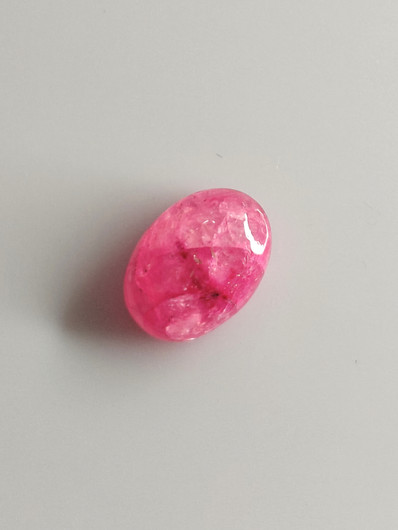 Luonnon safiiri 6,68ct väri käsitelty