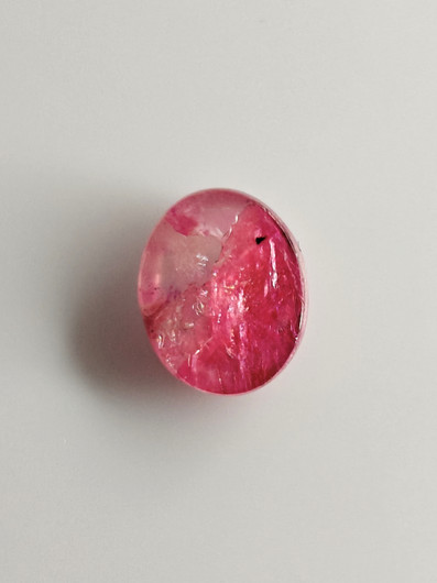 Luonnon safiiri 5,44ct väri käsitelty