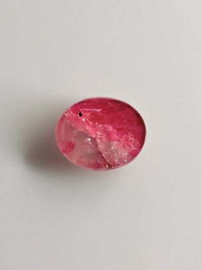 Luonnon safiiri 5,44ct väri käsitelty