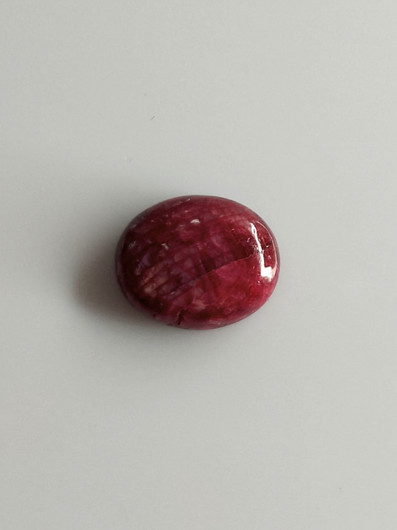 Luonnon safiiri 5,22ct väri käsitelty