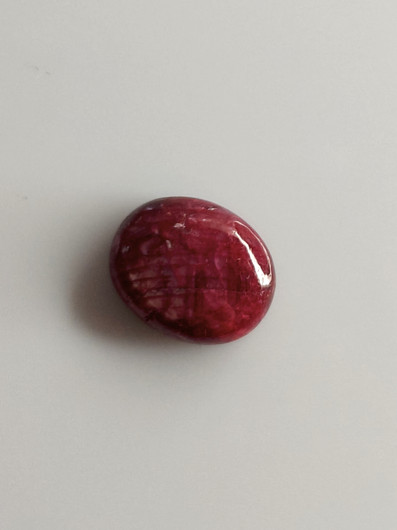 Luonnon safiiri 5,22ct väri käsitelty