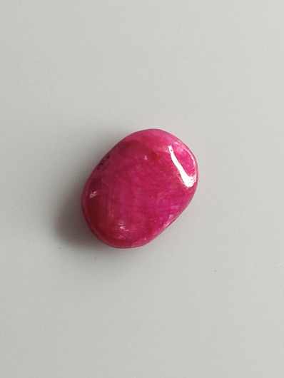 Natural Sapphire 4,80ct color enhanced