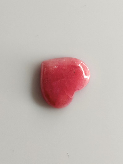 Luonnon safiiri 5,16ct väri käsitelty