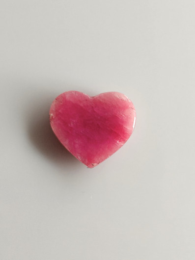 Luonnon safiiri 5,16ct väri käsitelty