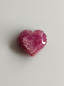 Luonnon safiiri 4,80ct väri käsitelty