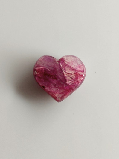 Luonnon safiiri 4,80ct väri käsitelty