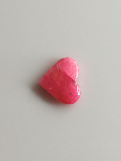 Luonnon safiiri 2,26ct väri käsitelty