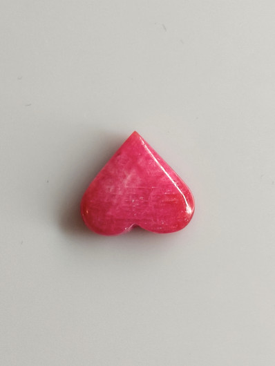 Luonnon safiiri 3,03ct väri käsitelty