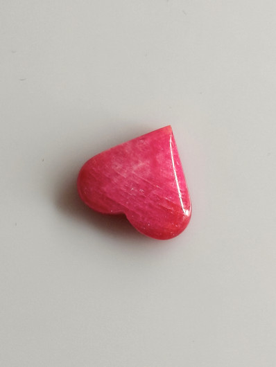 Luonnon safiiri 3,03ct väri käsitelty