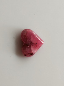 Luonnon safiiri 2,15ct väri käsitelty