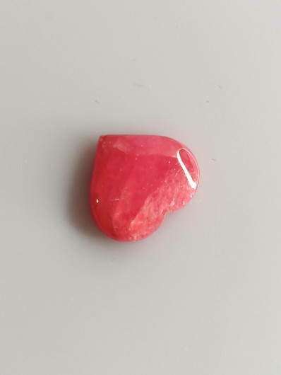 Luonnon safiiri 2,37ct väri käsitelty